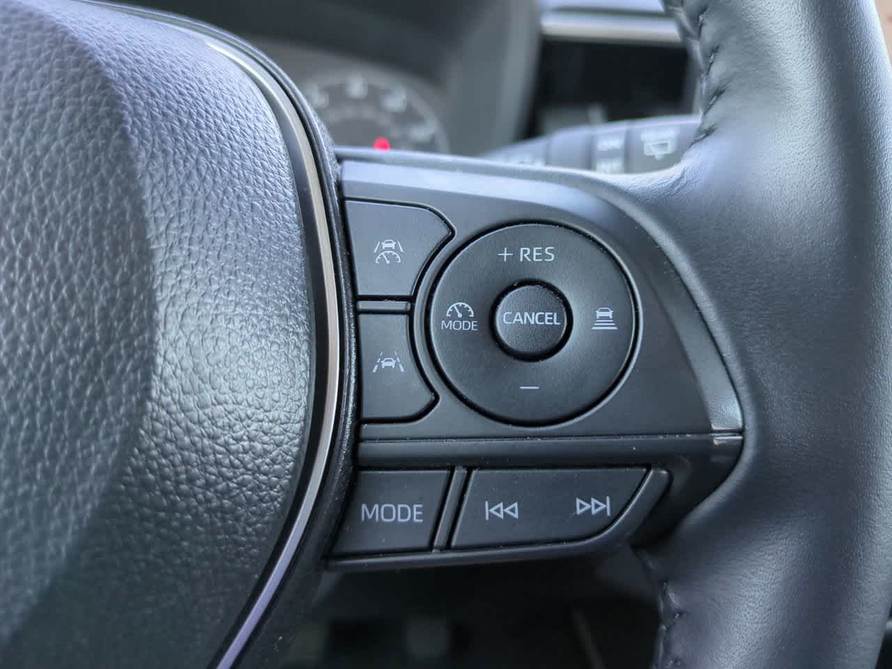 Thumbnail: 2025 Toyota Corolla Cross - 23