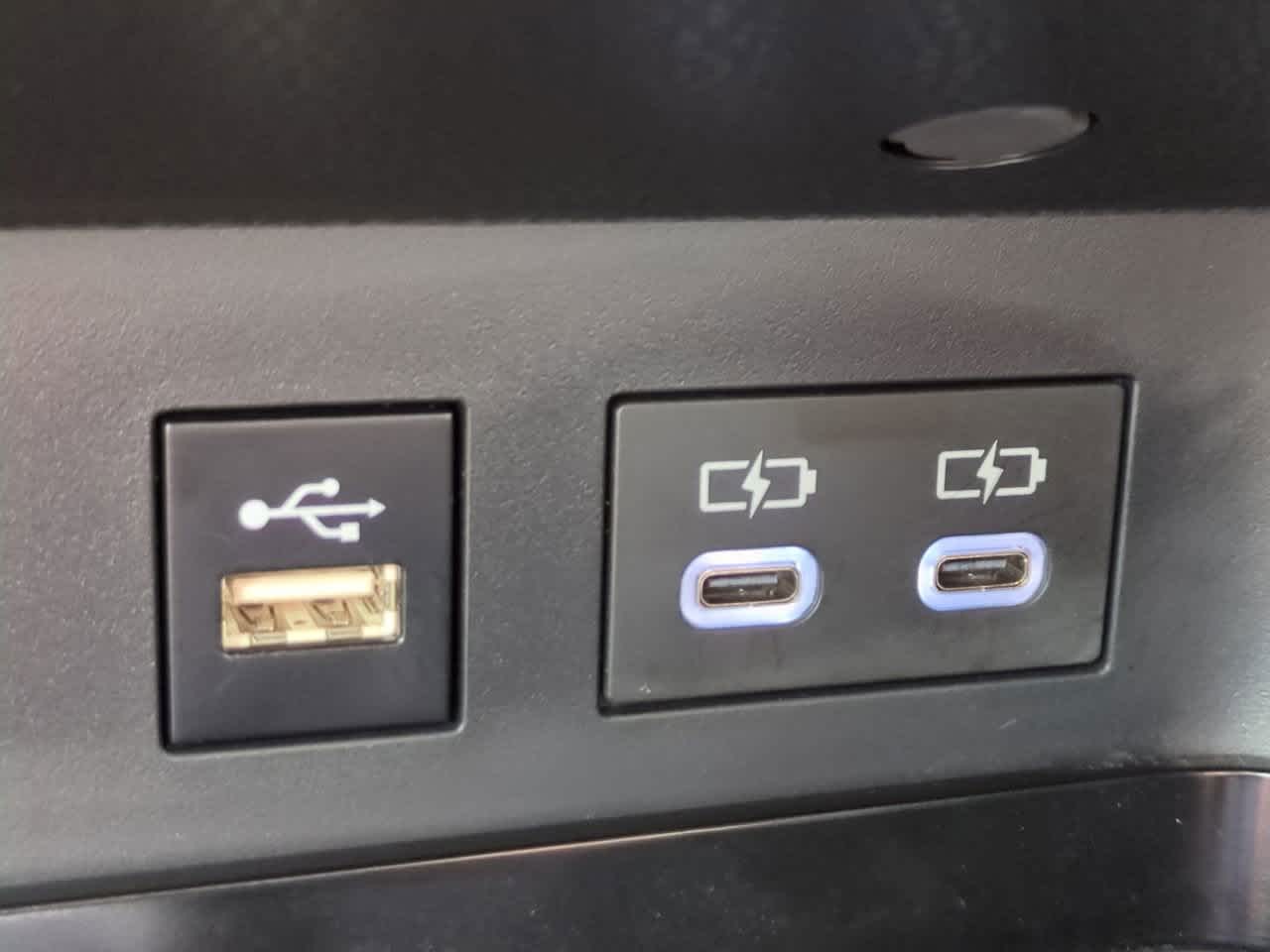 Thumbnail: 2025 Toyota Camry - 20