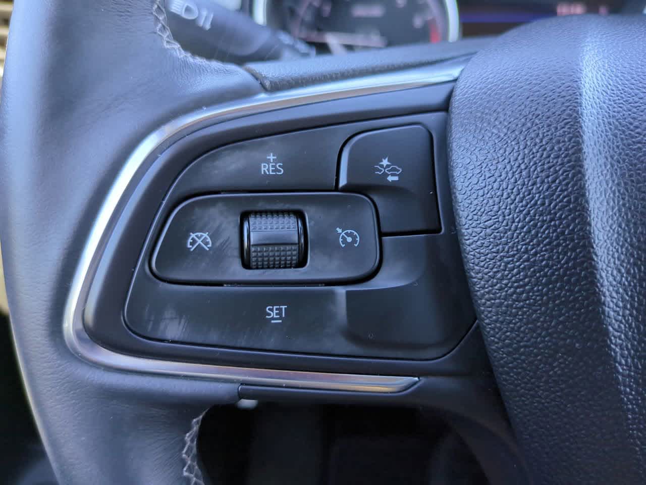 Thumbnail: 2023 Buick Encore GX - 23