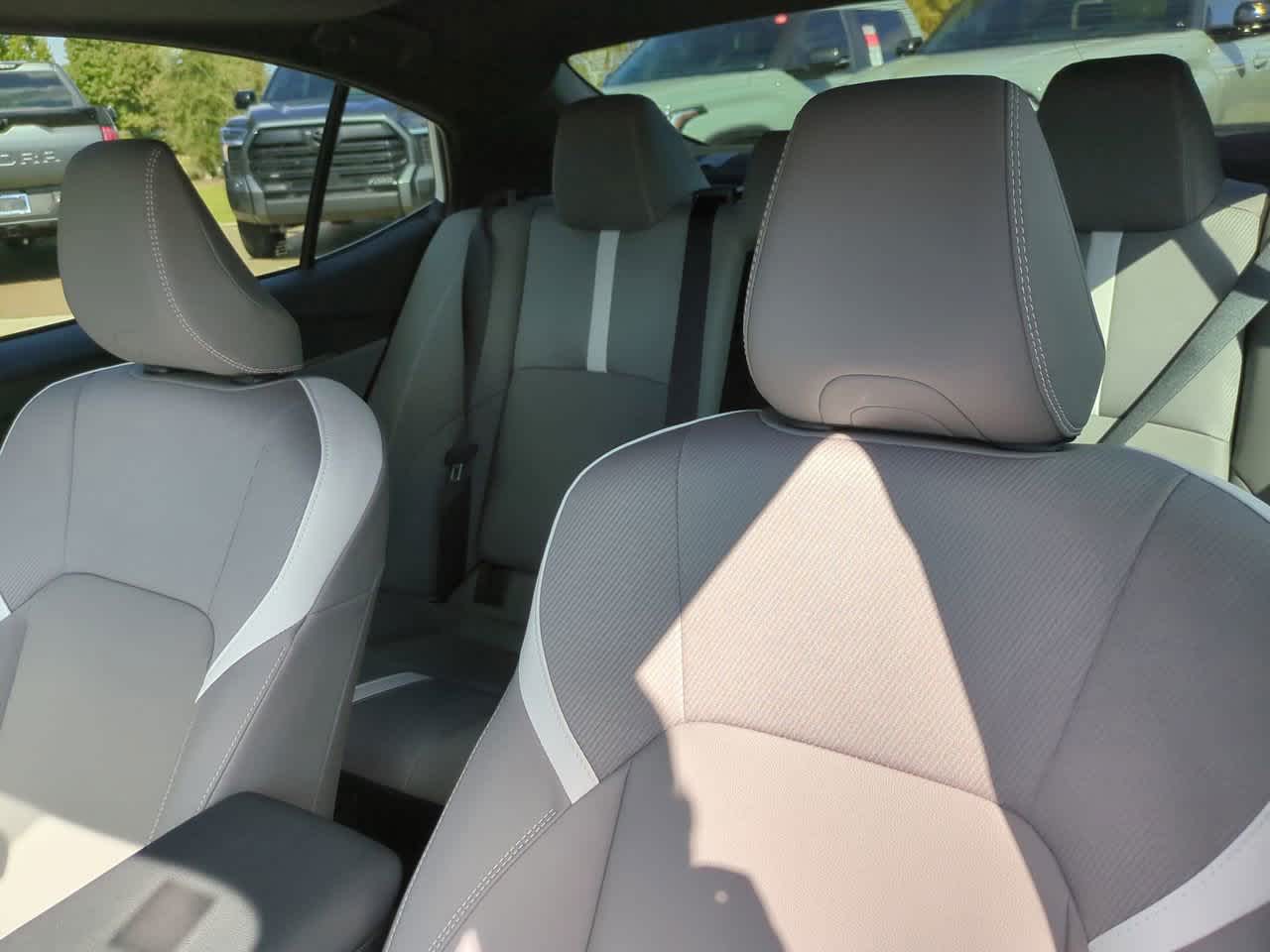 Thumbnail: 2025 Toyota Camry - 8