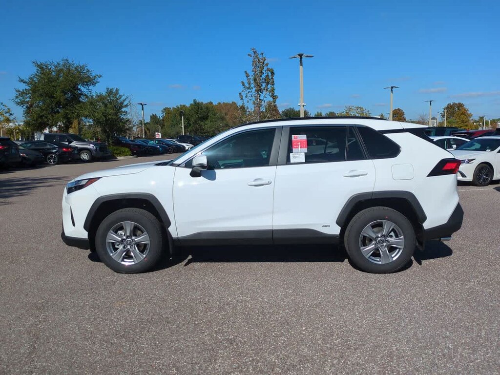 New 2025 Toyota RAV4 Hybrid XLE SUV