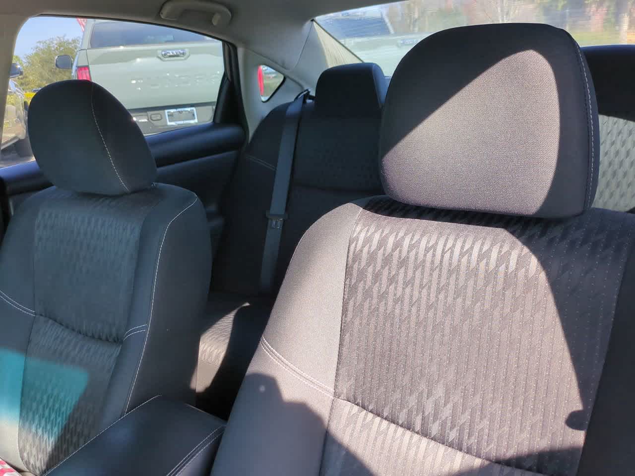 Thumbnail: 2017 Nissan Altima - 8