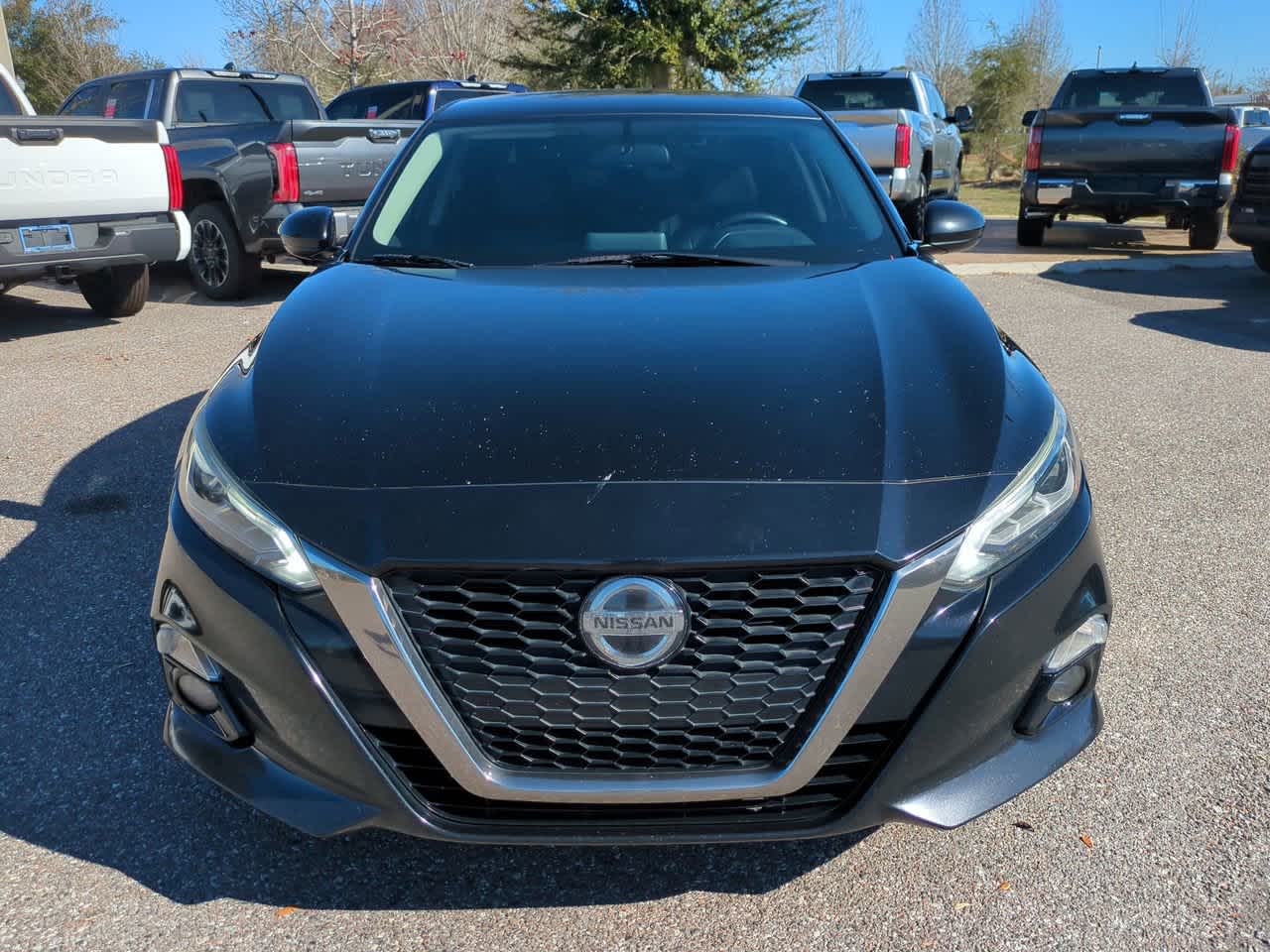 Thumbnail: 2019 Nissan Altima - 9