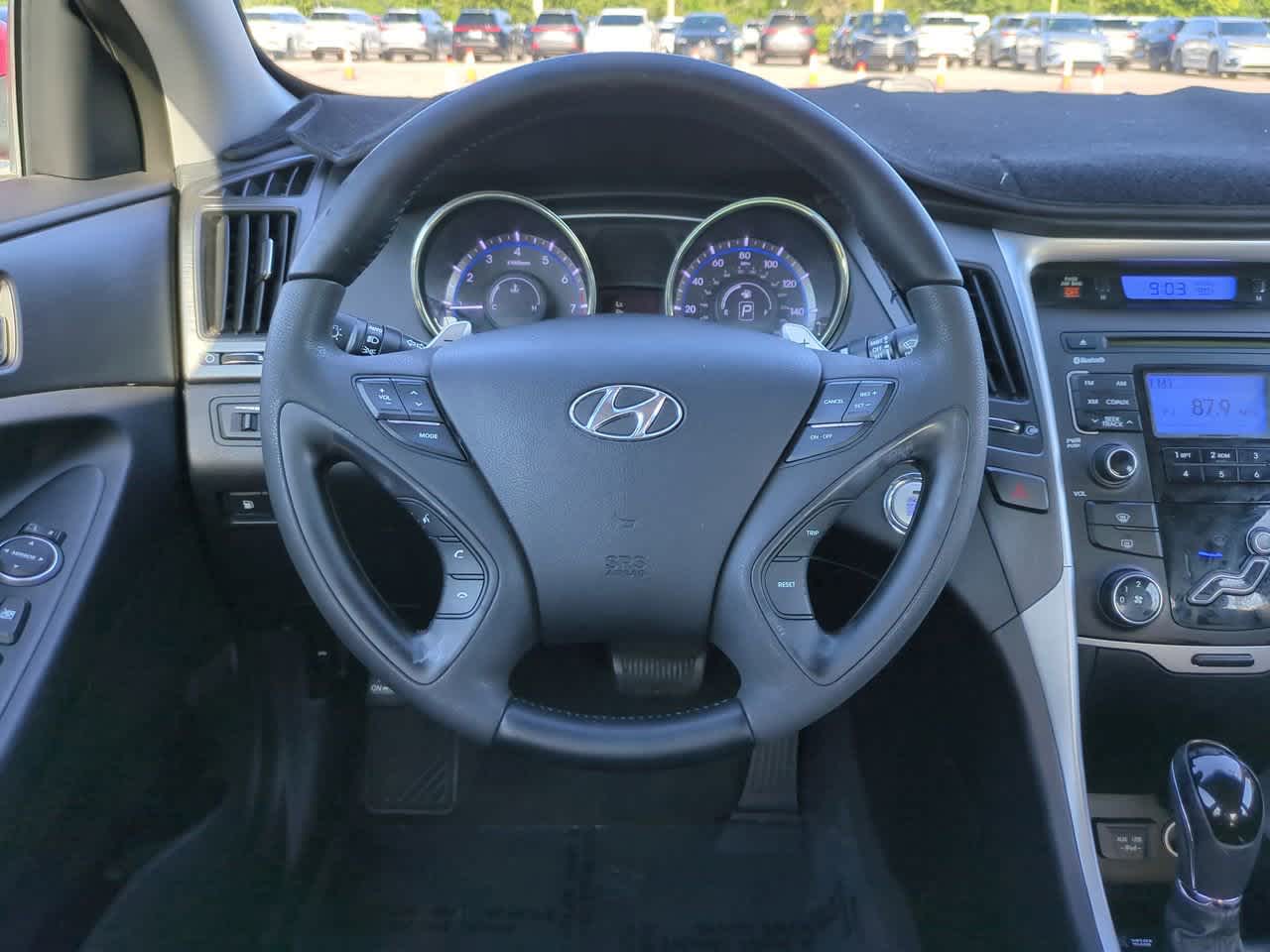 Thumbnail: 2011 Hyundai Sonata - 15