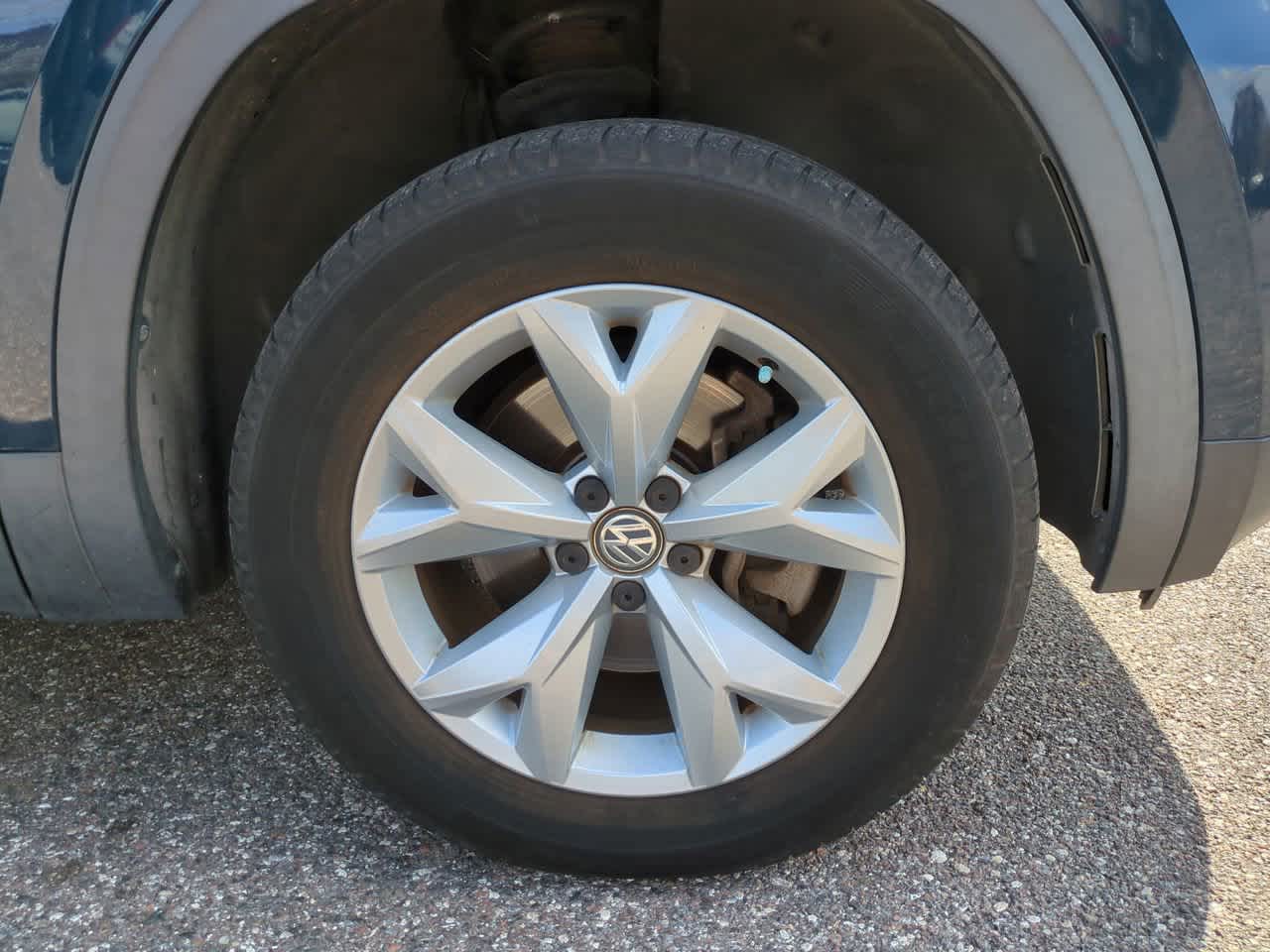 Thumbnail: 2018 Volkswagen Atlas - 11