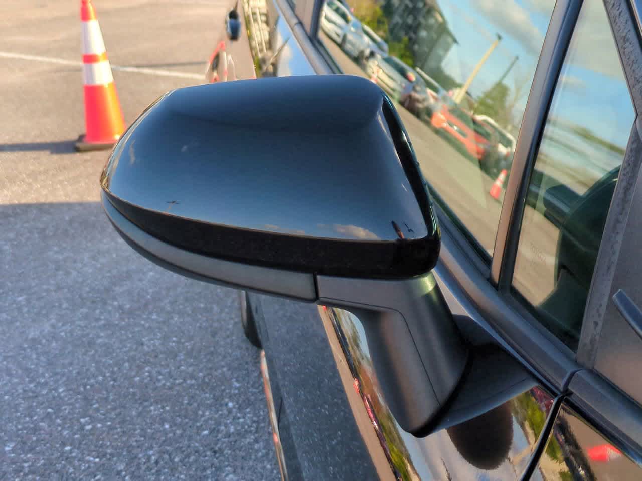 Thumbnail: 2023 Toyota Corolla - 12