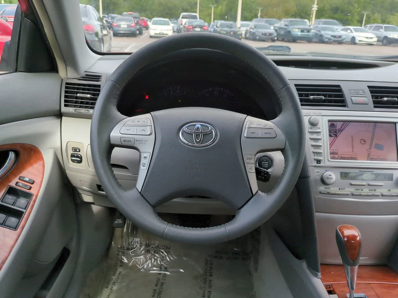 Thumbnail: 2010 Toyota Camry - 15