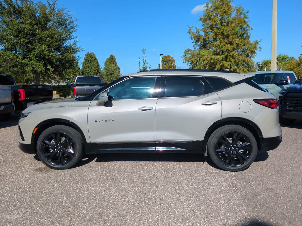 Thumbnail: 2021 Chevrolet Blazer - 3