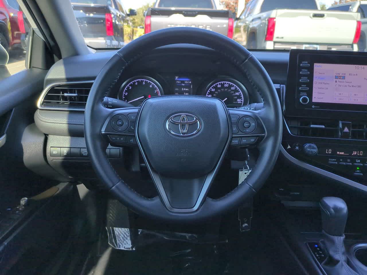 Thumbnail: 2022 Toyota Camry - 15