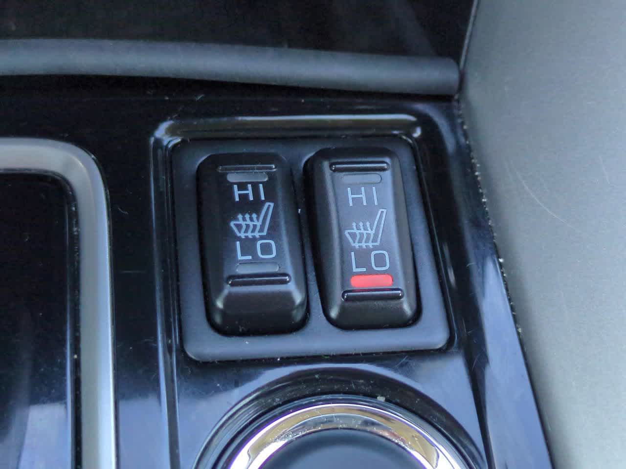 Thumbnail: 2025 Mitsubishi Eclipse Cross - 22