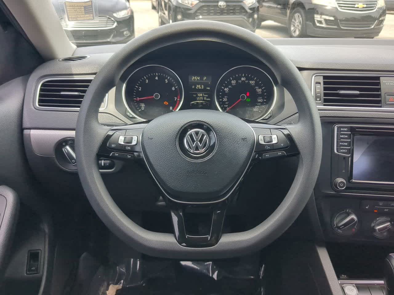 2016 Volkswagen Jetta SE 15