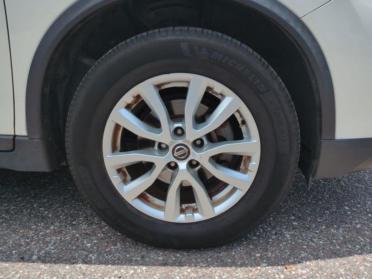 Thumbnail: 2018 Nissan Rogue - 11