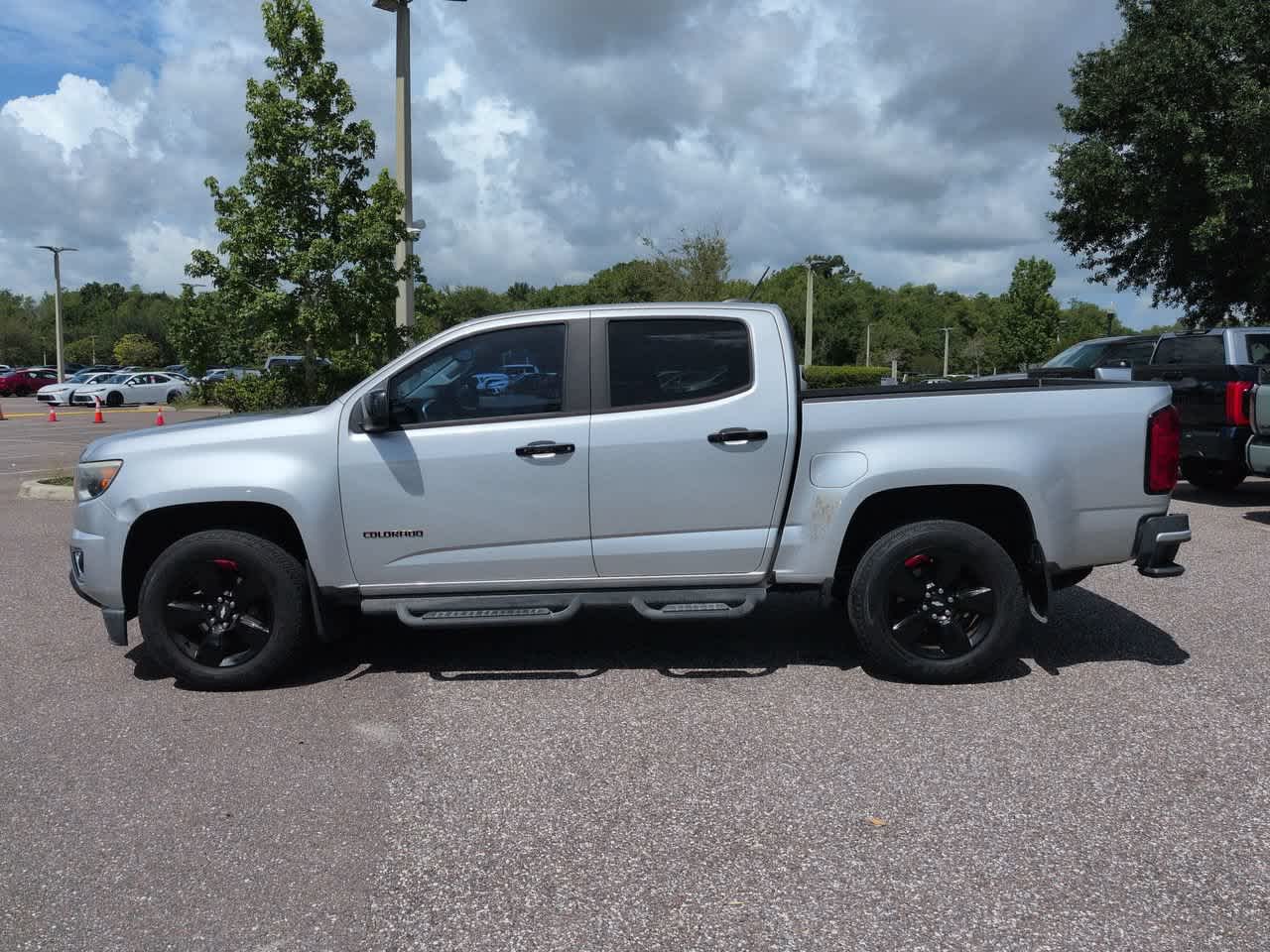 Thumbnail: 2018 Chevrolet Colorado - 3