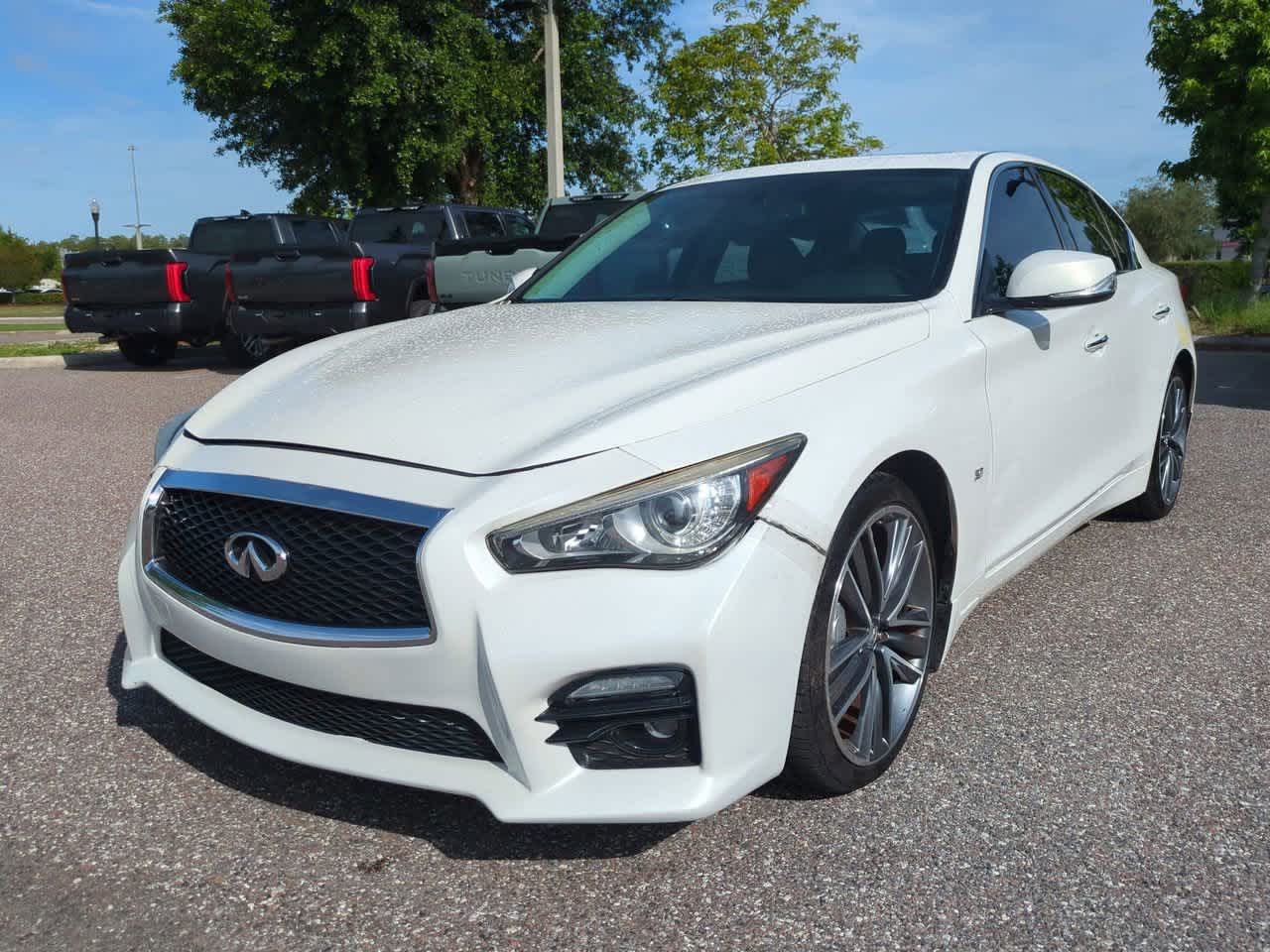 Thumbnail: 2014 INFINITI Q50 - 2