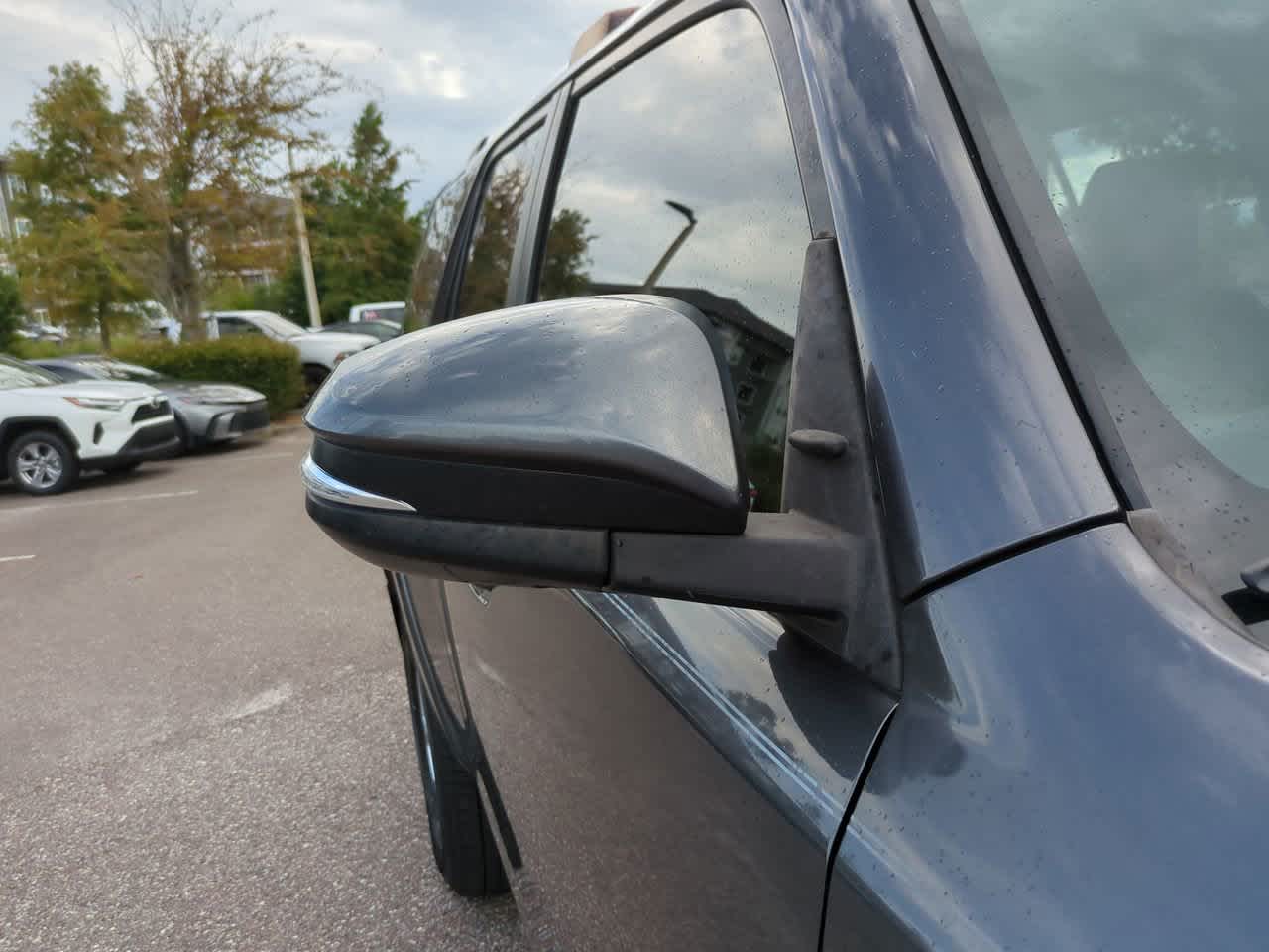 Thumbnail: 2021 Toyota 4Runner - 12