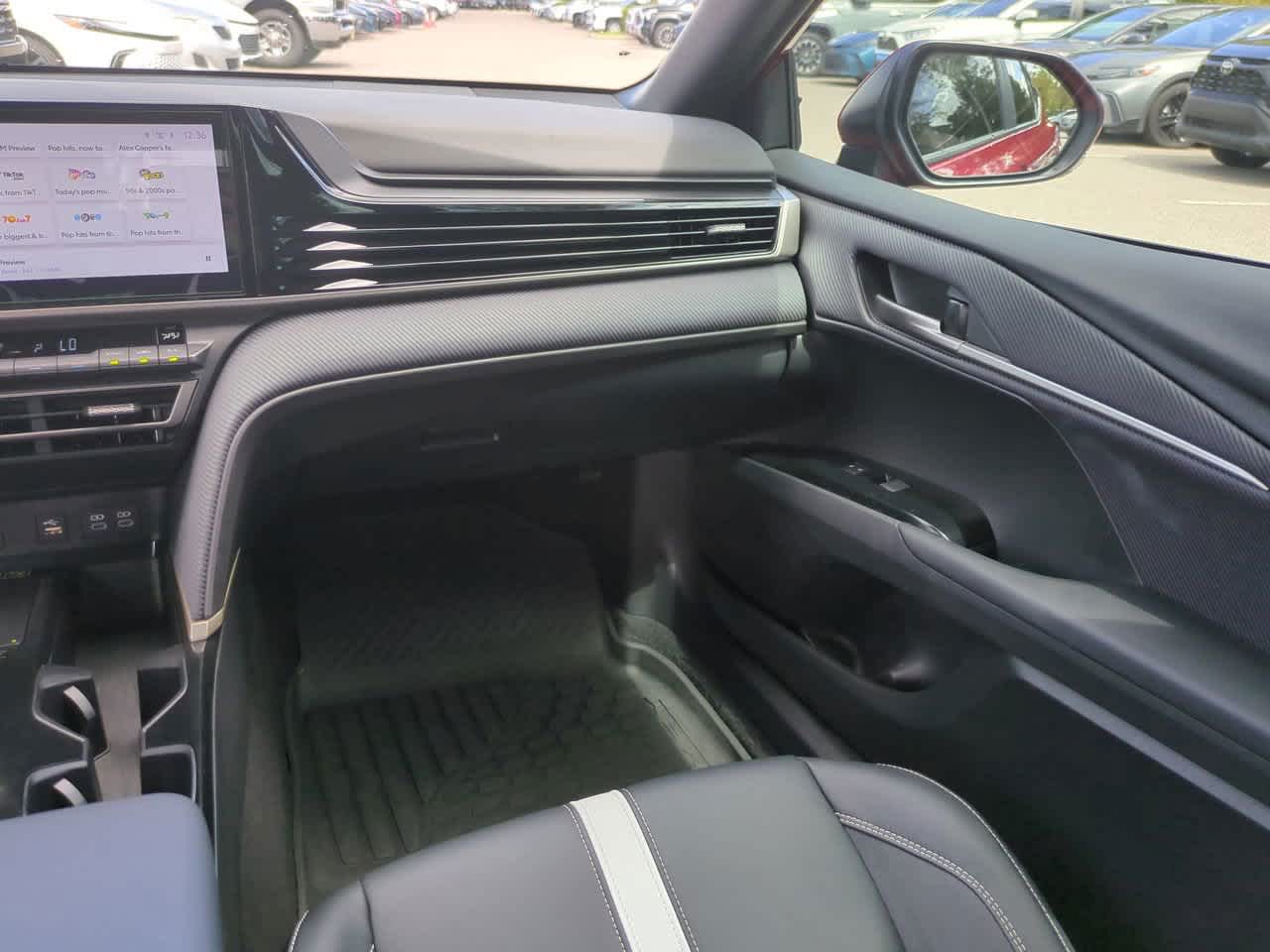 Thumbnail: 2025 Toyota Camry - 16