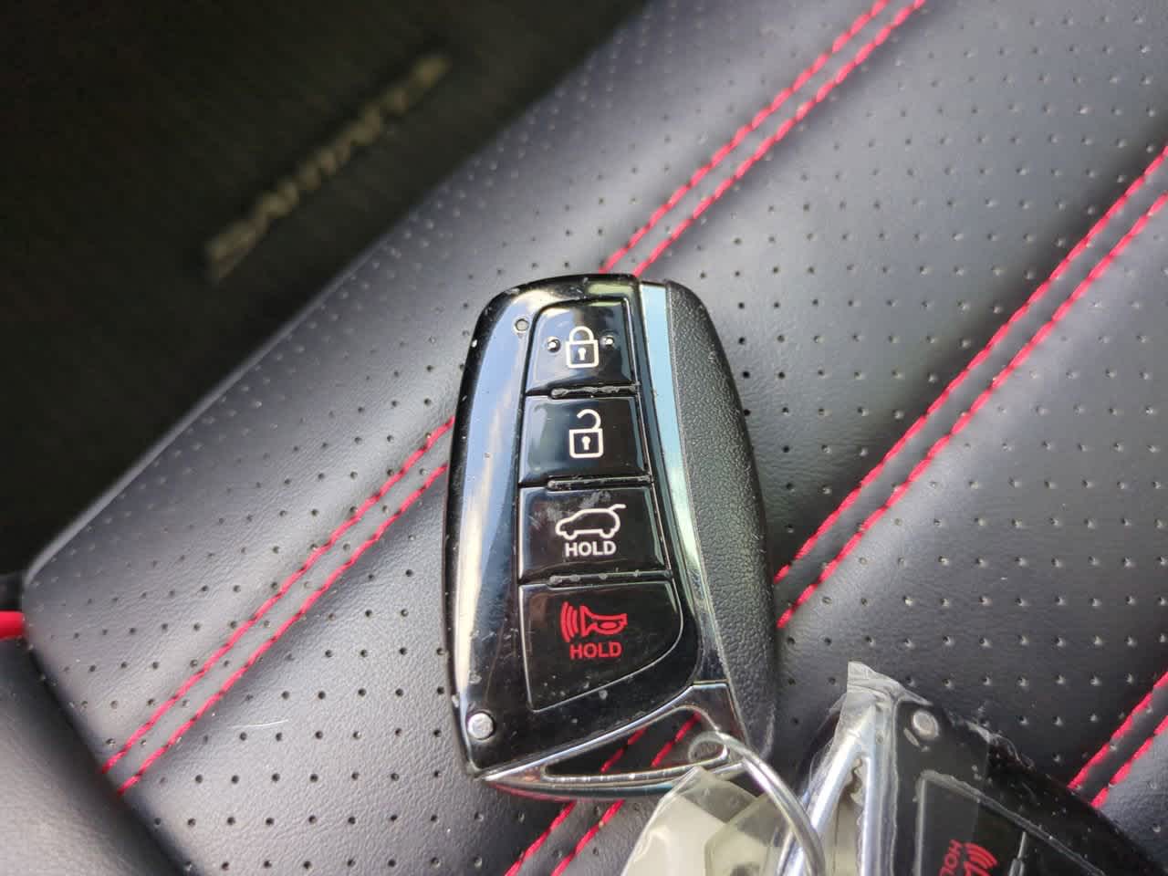 Thumbnail: 2013 Hyundai Santa Fe - 29