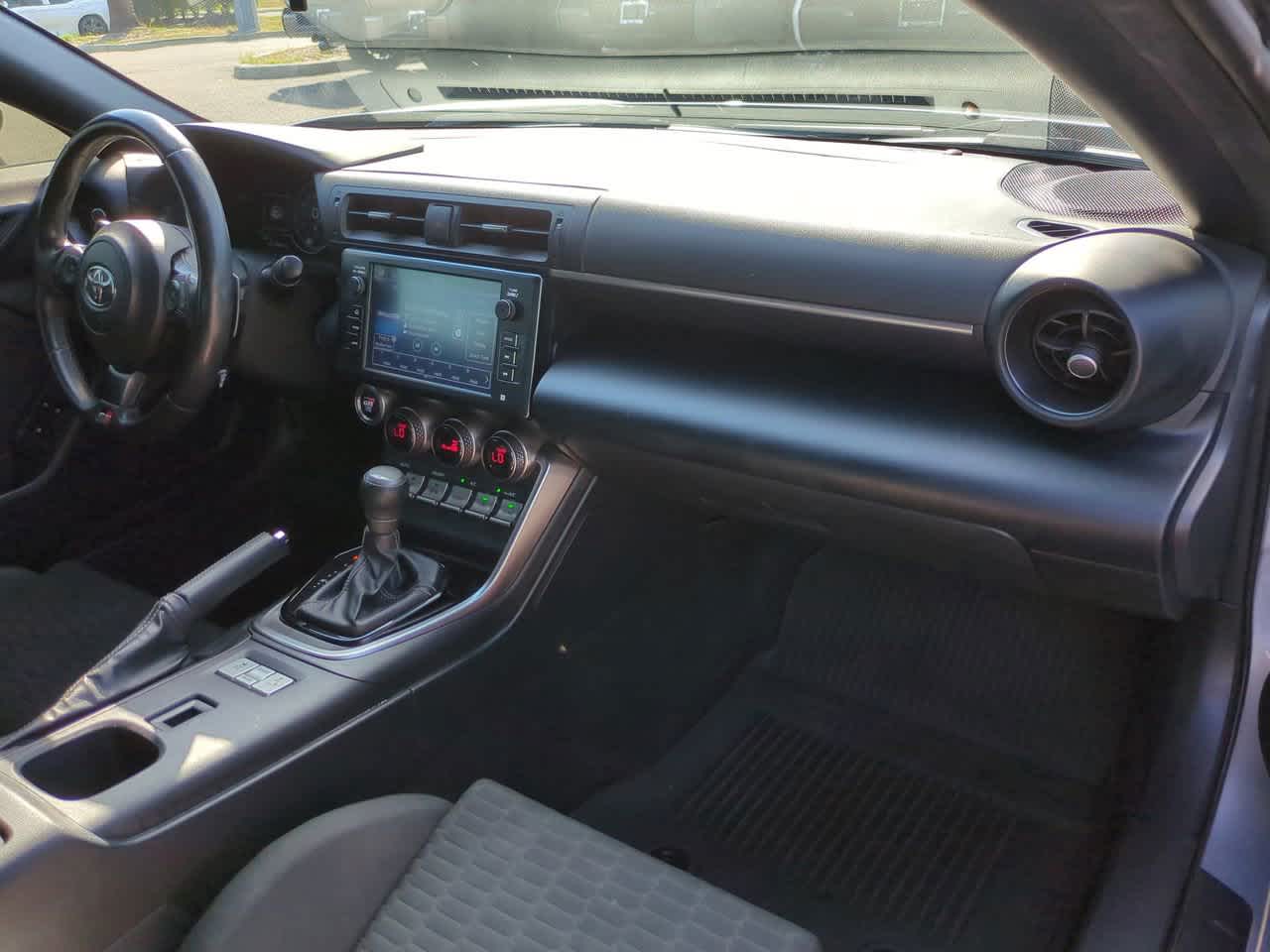Thumbnail: 2022 Toyota GR86 - 15