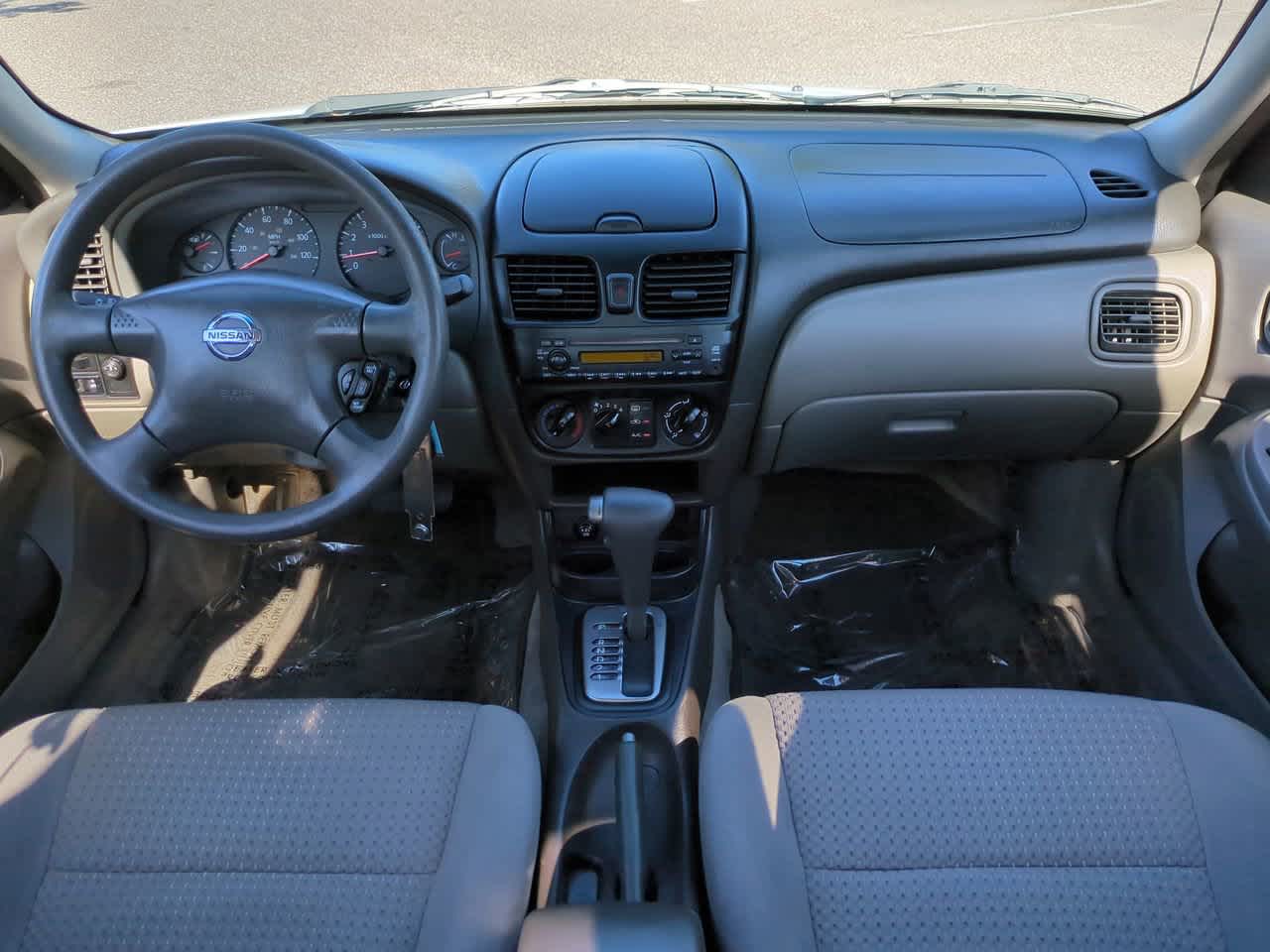 Thumbnail: 2005 Nissan Sentra - 14