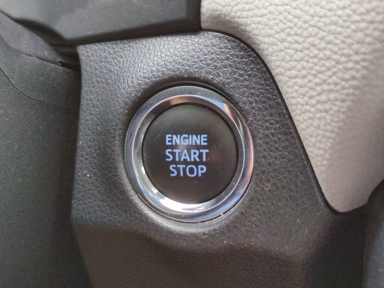 Thumbnail: 2019 Toyota RAV4 - 26