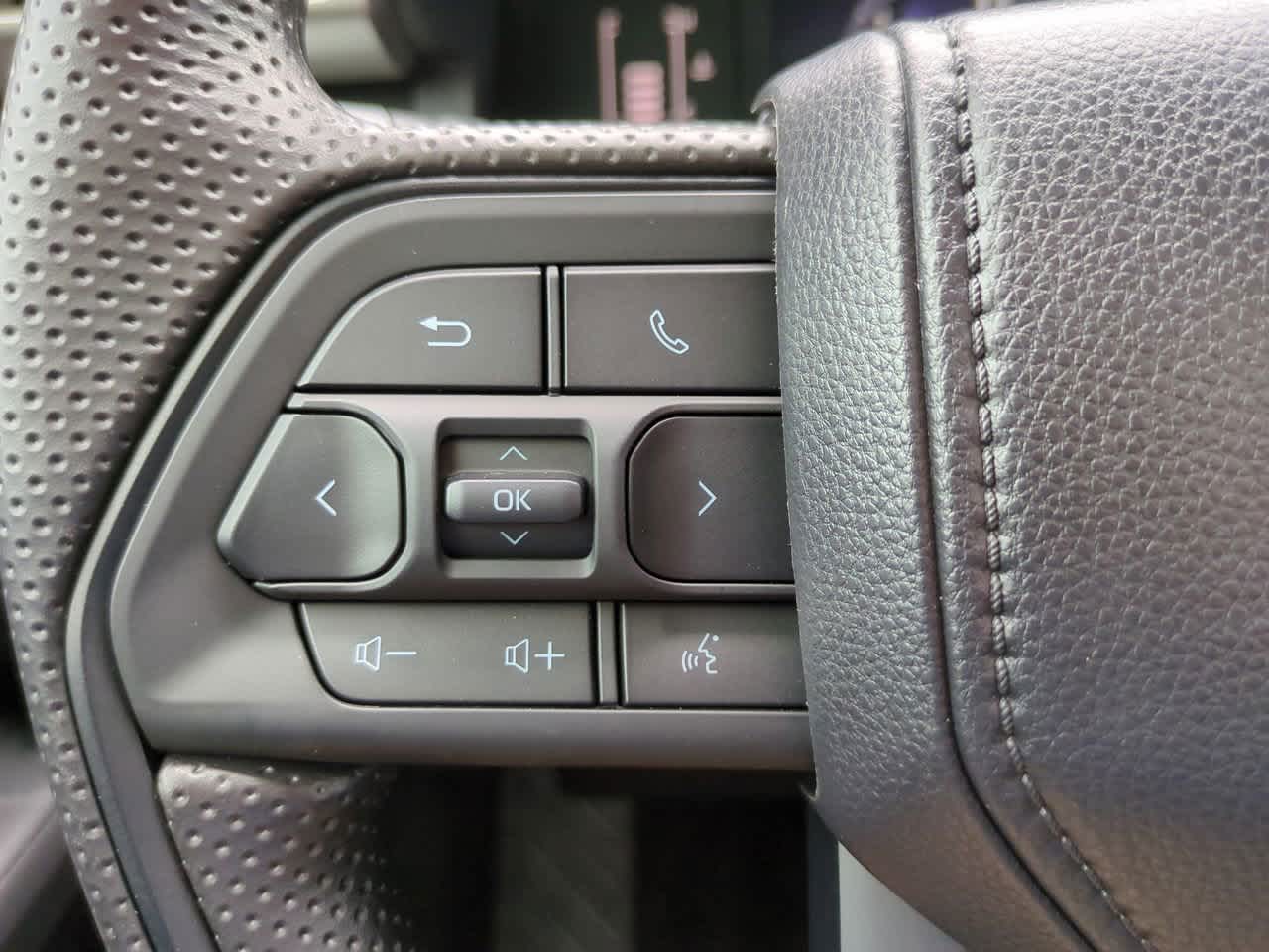 Thumbnail: 2025 Toyota Tacoma - 21