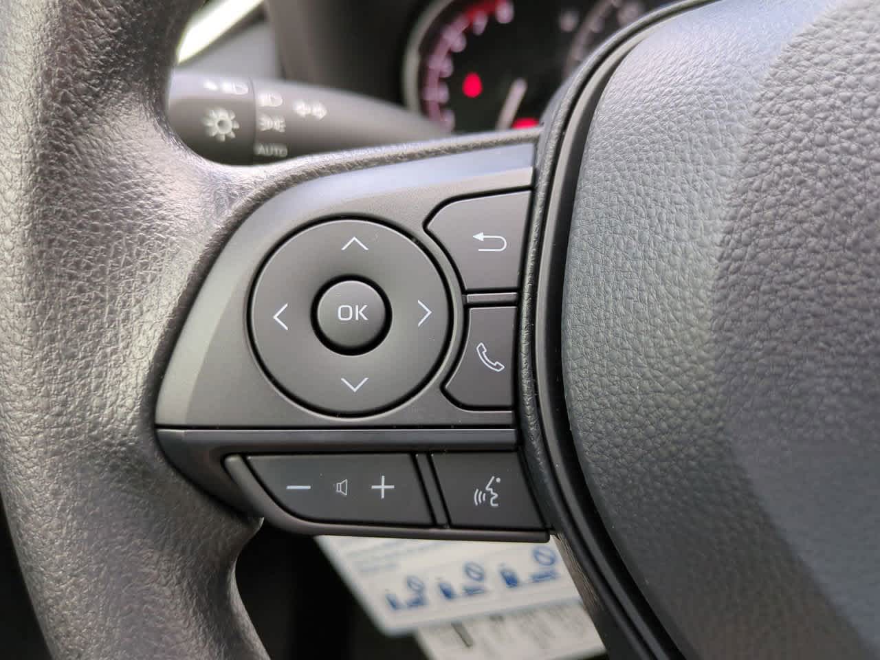 Thumbnail: 2025 Toyota RAV4 - 22