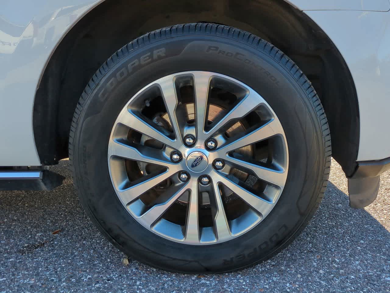 Thumbnail: 2018 Ford Expedition MAX - 11