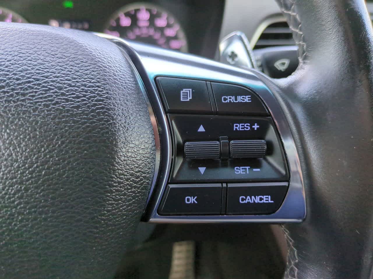 Thumbnail: 2015 Hyundai Sonata - 24