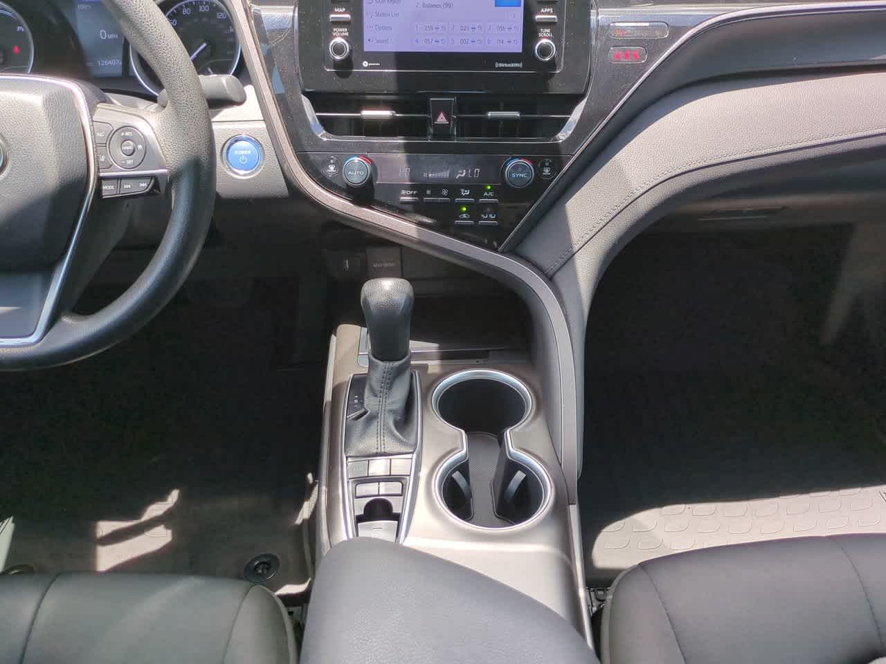 Thumbnail: 2021 Toyota Camry - 18