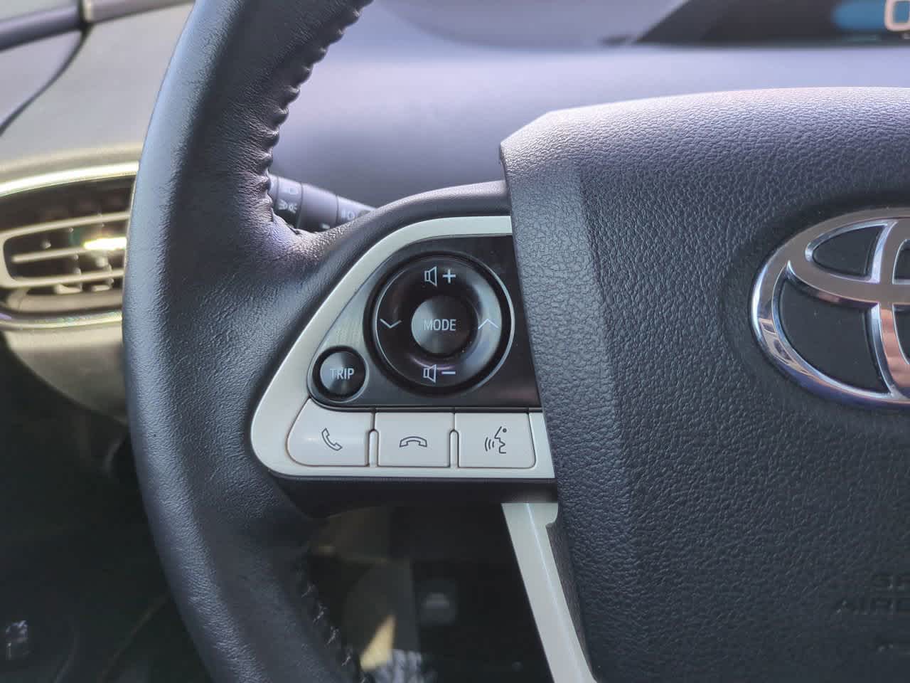 Thumbnail: 2018 Toyota Prius Prime - 23