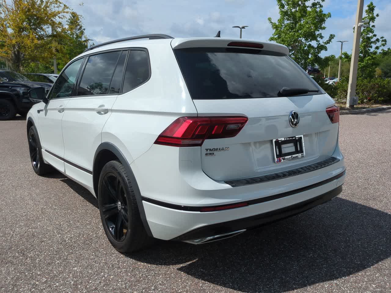 Thumbnail: 2019 Volkswagen Tiguan - 4