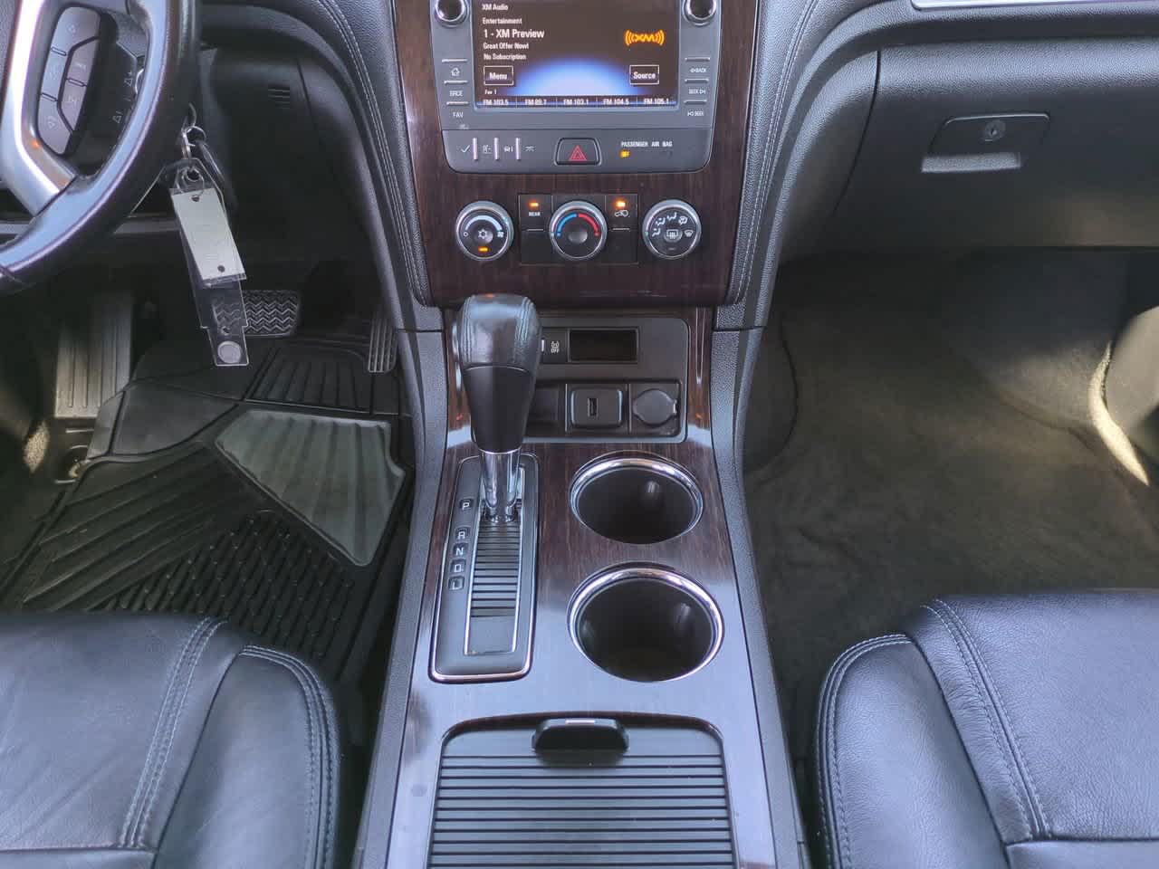 Thumbnail: 2017 Chevrolet Traverse - 19