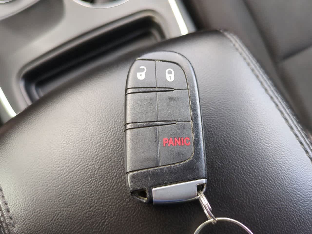 Thumbnail: 2017 Dodge Durango - 28