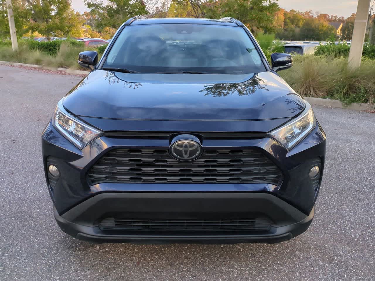 Thumbnail: 2020 Toyota RAV4 - 9