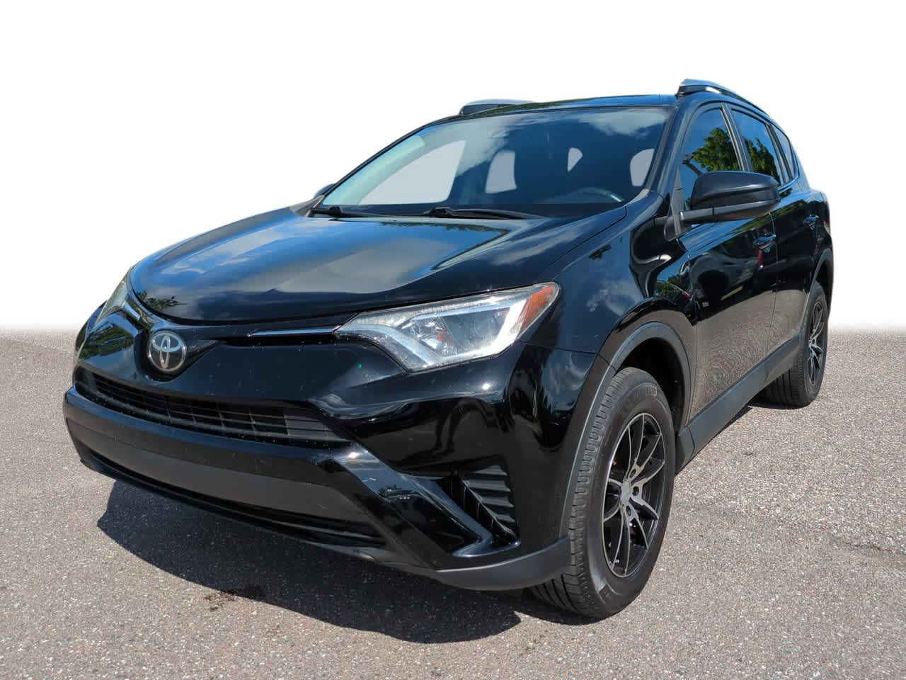 Thumbnail: 2018 Toyota RAV4 - 1