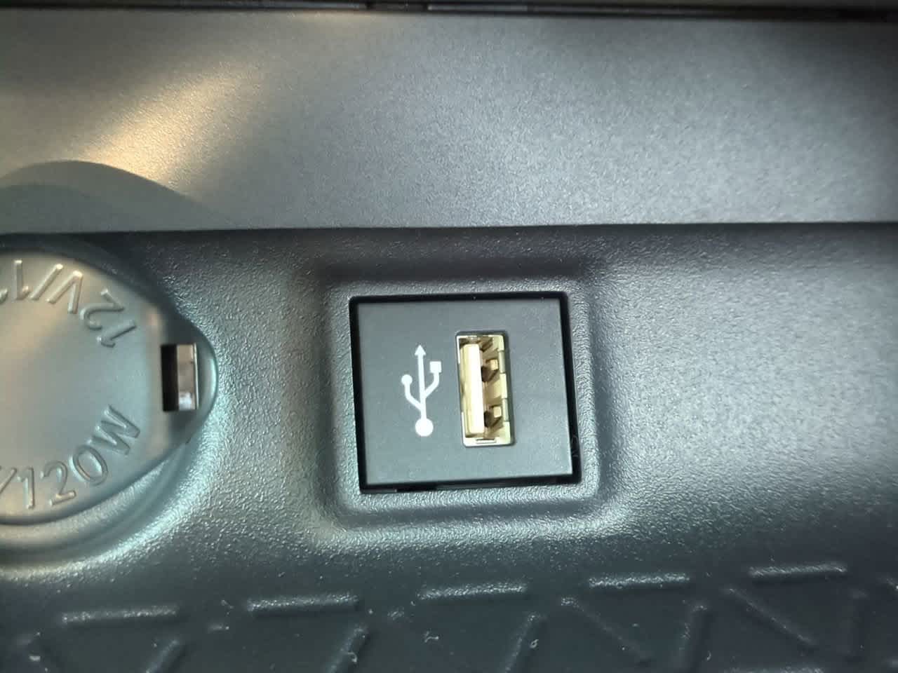 Thumbnail: 2025 Toyota RAV4 - 20