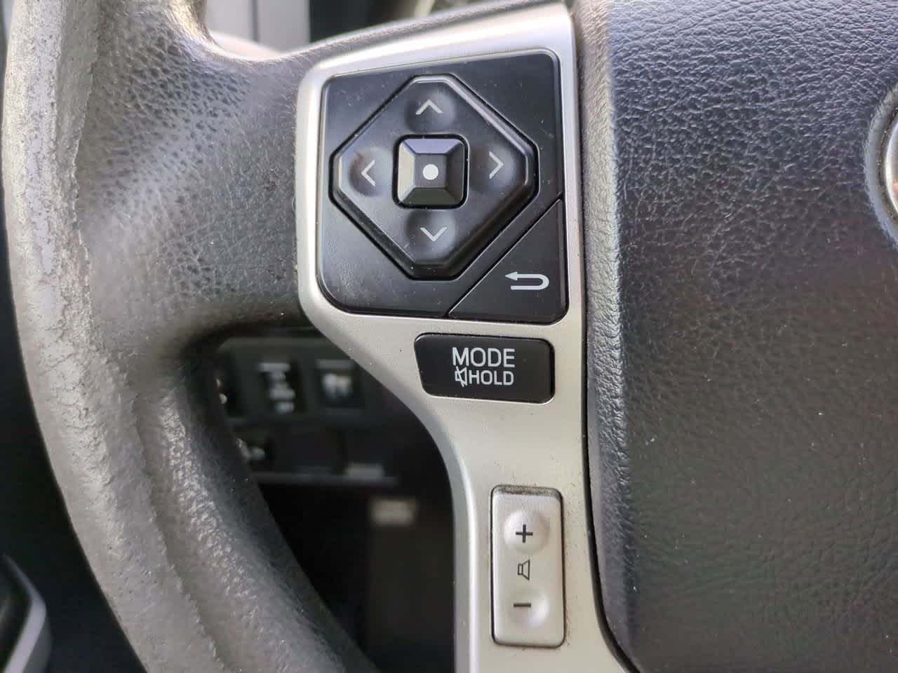 Thumbnail: 2015 Toyota Tundra - 22