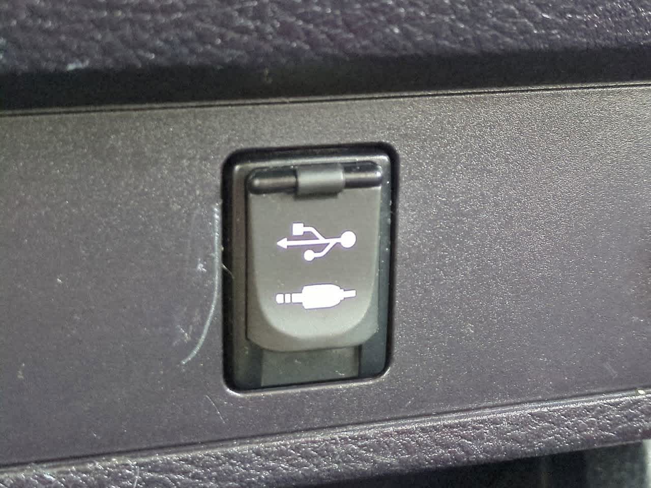 Thumbnail: 2017 Toyota Tacoma - 20