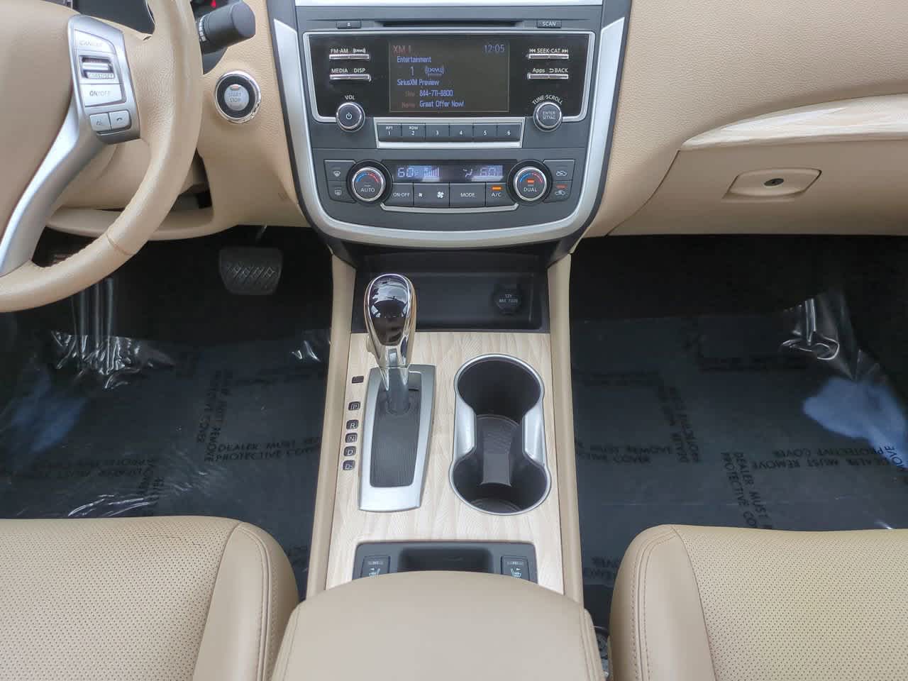 Thumbnail: 2016 Nissan Altima - 18