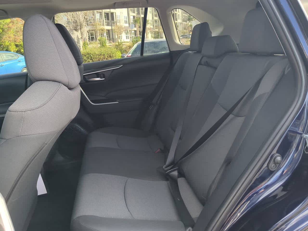 2025 Toyota RAV4 XLE 13