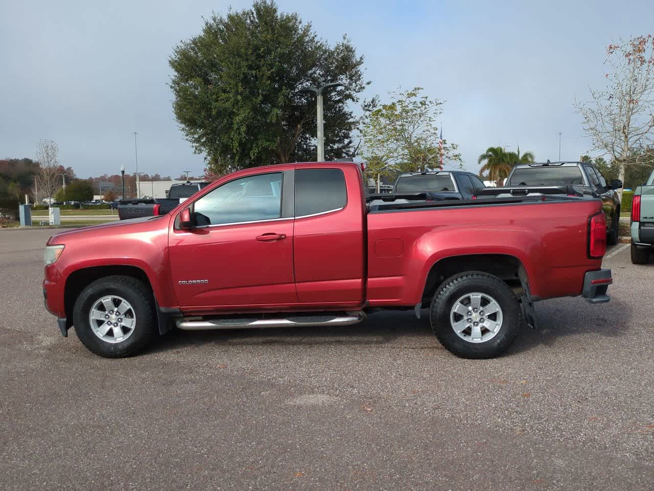 Thumbnail: 2016 Chevrolet Colorado - 3