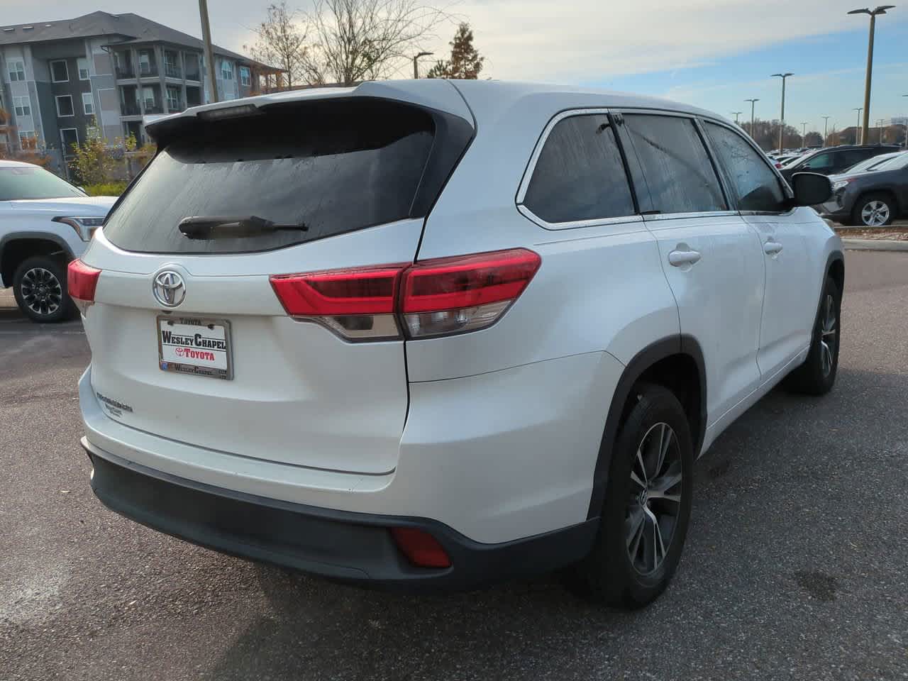 Thumbnail: 2018 Toyota Highlander - 6