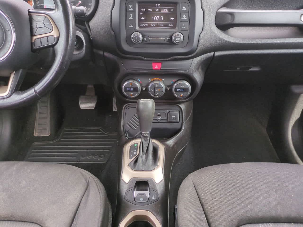 Thumbnail: 2017 Jeep Renegade - 18