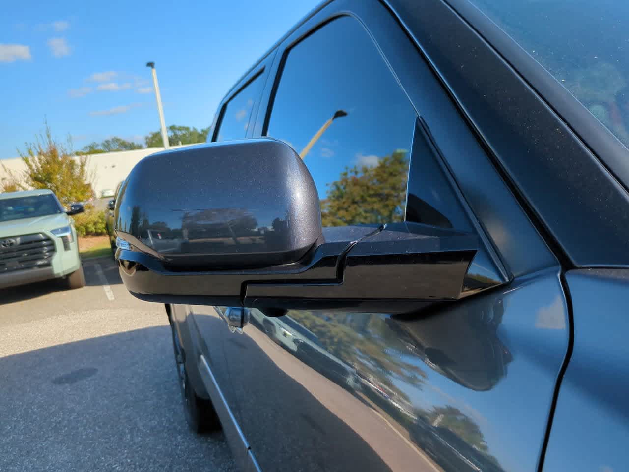 Thumbnail: 2026 Toyota Tundra - 12