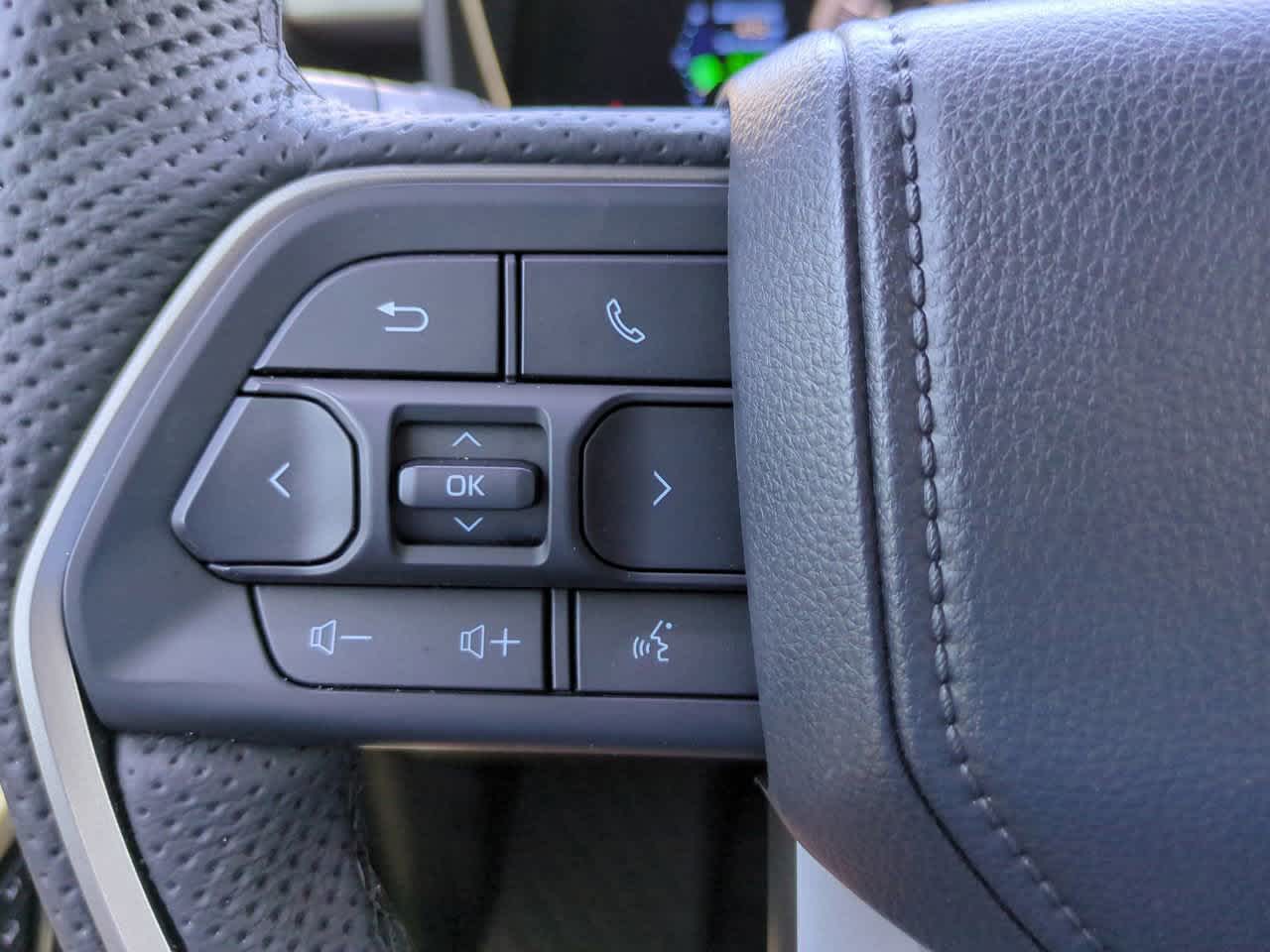 Thumbnail: 2026 Toyota Tundra - 23