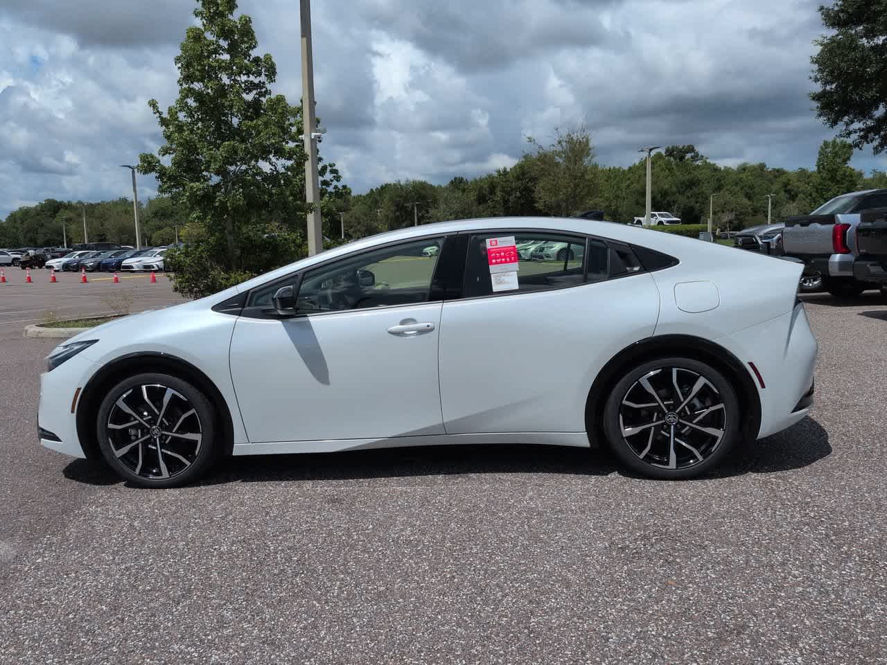 Thumbnail: 2026 Toyota Prius - 3