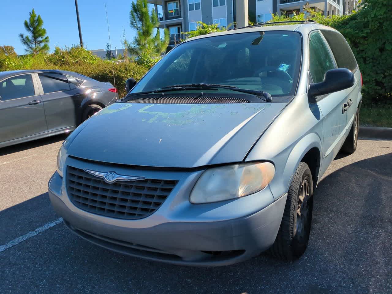 Thumbnail: 2004 Dodge Grand Caravan - 2