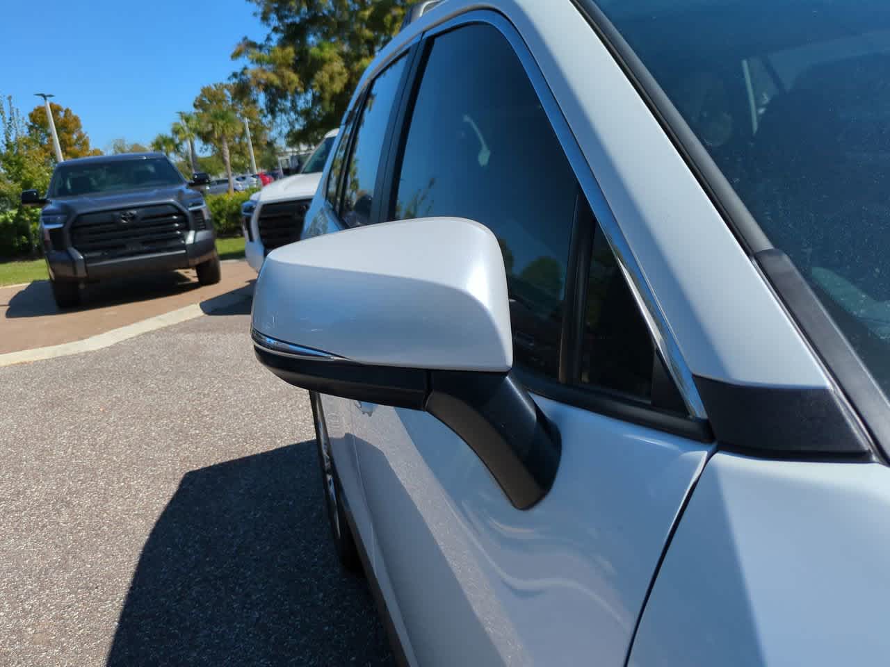 Thumbnail: 2025 Toyota RAV4 - 12