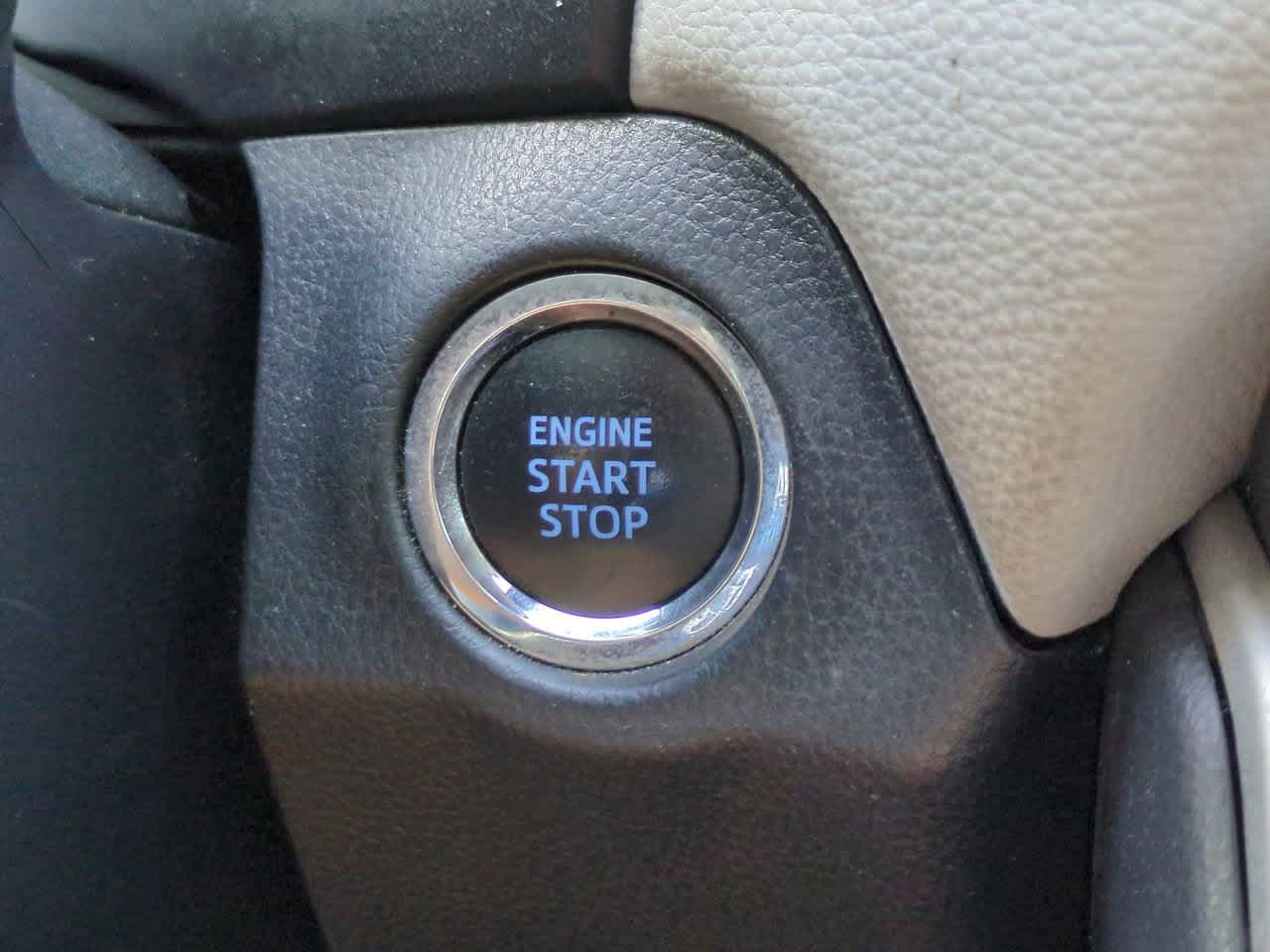 Thumbnail: 2019 Toyota RAV4 - 26