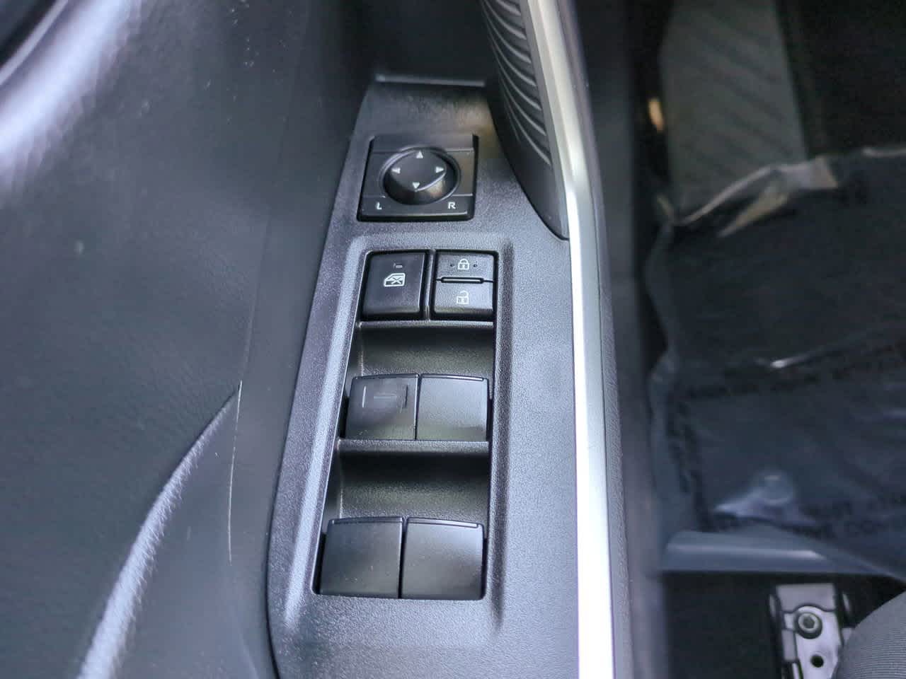 Thumbnail: 2024 Toyota RAV4 - 20